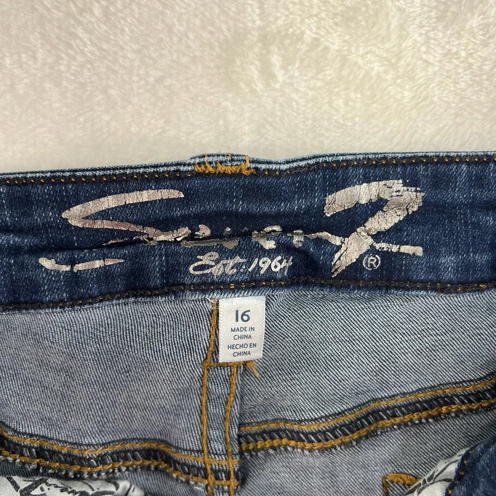 Seven7 Size 16 Weekend Shorts Denim Rolled Cuffed Women's Long Bermuda Stretch